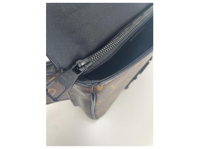 Louis Vuitton S Lock Umhängetasche - Ansicht 11