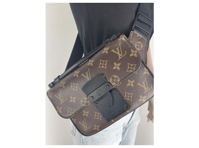 Louis Vuitton S Lock Umhängetasche - Ansicht 5