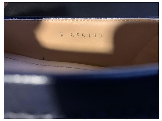 Mocassini Chanel in pelle blu navy - vista 3