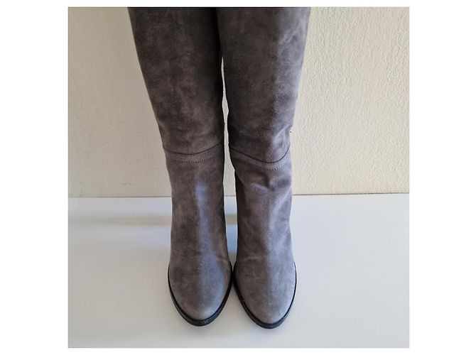 Botas Jimmy Choo de ante gris - vista 2