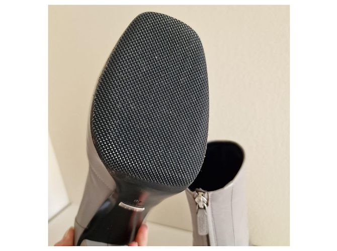 Botines Gucci de piel gris - vista 5