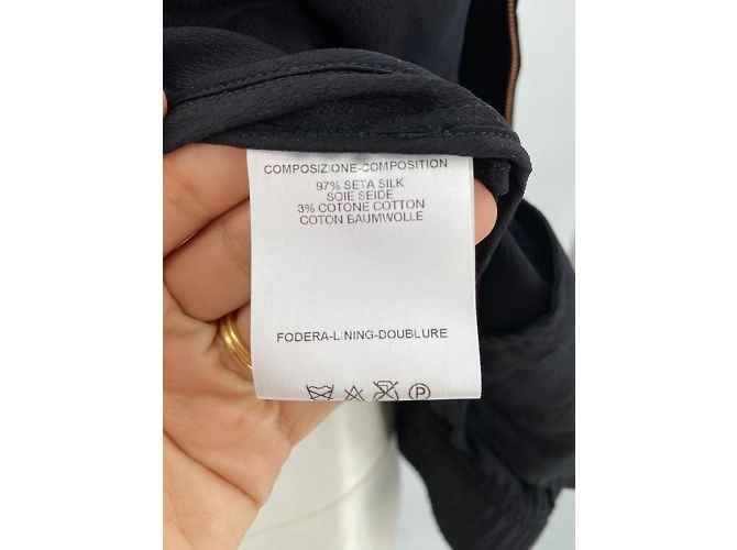 Jaquetas Gucci T.FR 40 Seda - vista 4