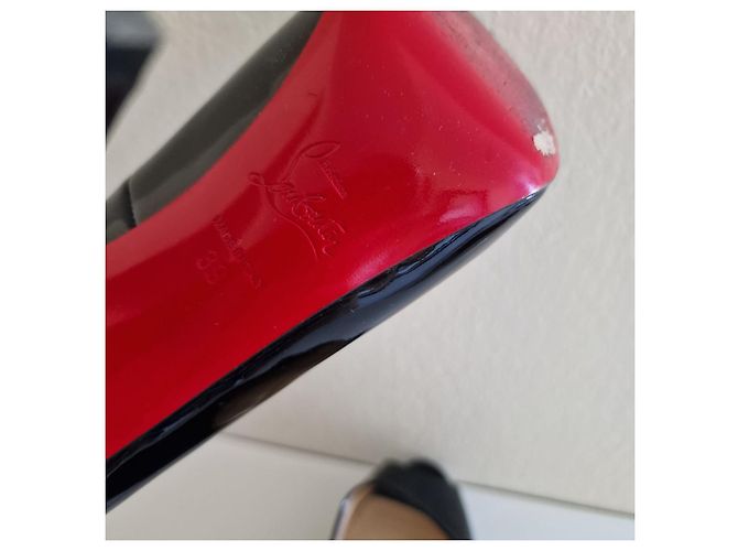 Décolleté Christian Louboutin in vernice nera - vista 5