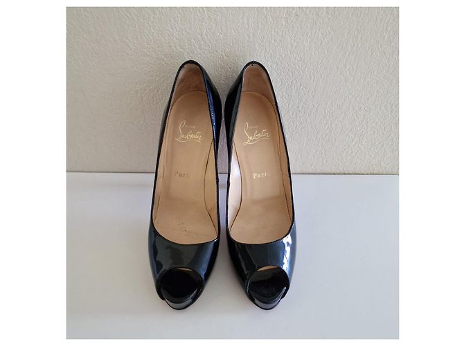 Décolleté Christian Louboutin in vernice nera - vista 2