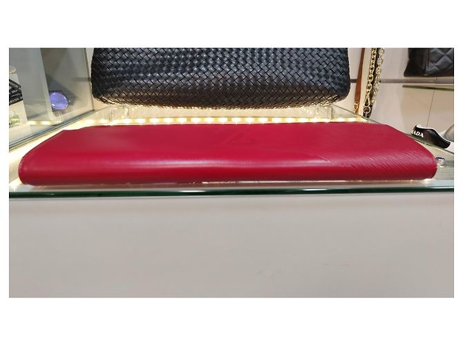 Pochette Louis Vuitton Mycenes Rossa in Vernice Rosso - vista 7