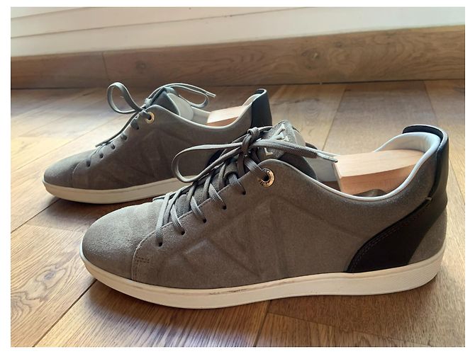 Louis Vuitton Scarpe da ginnastica - Modello Vintage Grigio - vista 4