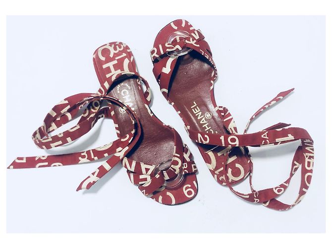 Chanel Ruta 31 Sandali Cambon Bianco Rosso - vista 10