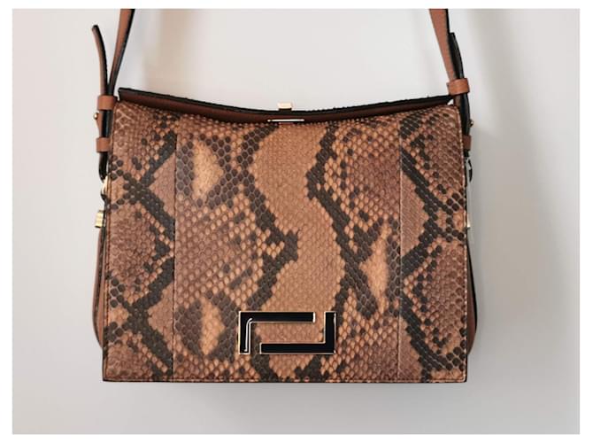 Bolsa Lancel Pia MM em couro python e couro marrom camelo Impressão em python Castanho claro Gold hardware - vista 14