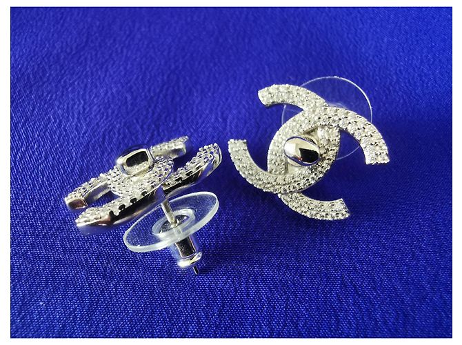 Pendientes icónicos con cierre giratorio de CHANEL Plata - vista 5
