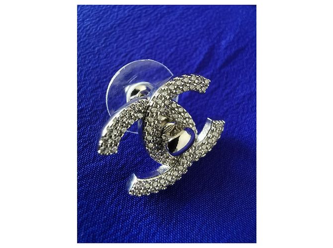 Pendientes icónicos con cierre giratorio de CHANEL Plata - vista 9