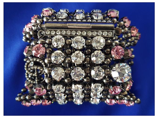 GUCCI Manschettenarmband mit rosa Kristallen - Ansicht 12