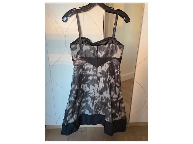 Bcbg Max Azria Bustierkleid mit Preppy-Seide Max Azria Grau Anthrazitgrau - Ansicht 3