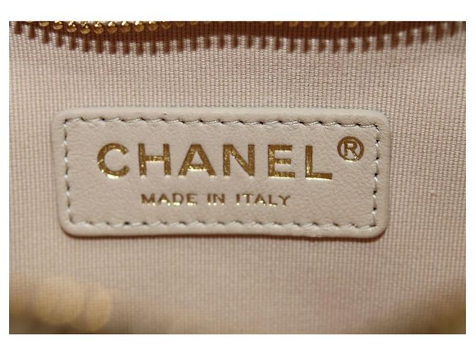 Borsa hobo piccola Chanel Moon in pelle beige Bianco Crudo - vista 8
