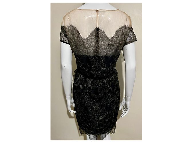 Marchesa Abito in pizzo nero e dorato con collo illusione D'oro - vista 3