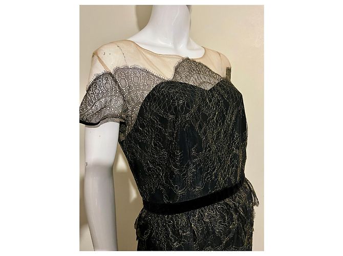 Marchesa Abito in pizzo nero e dorato con collo illusione D'oro - vista 4