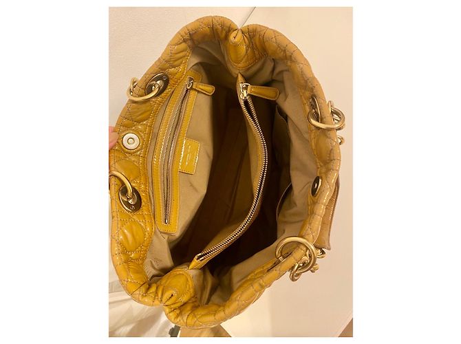 Borsa morbida Christian Dior grande gialla D'oro Giallo Sabbia Senape - vista 7