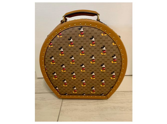 Disney x Gucci hat box Marrone chiaro - vista 5