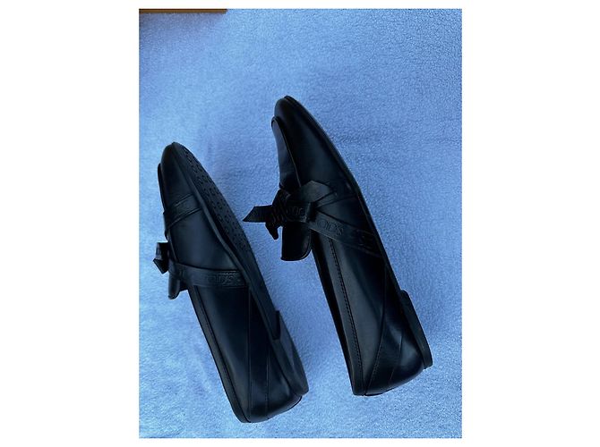 Mocassini Tod's in pelle nera con fiocco Nero - vista 3