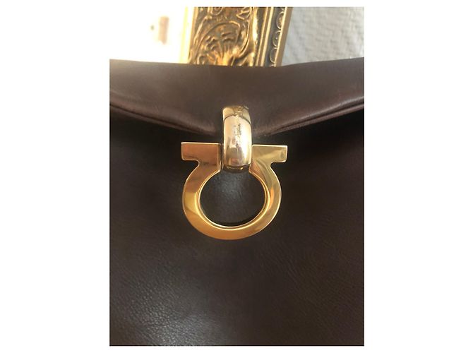 Sac à main Salvatore Ferragamo en cuir marron foncé - vue 2