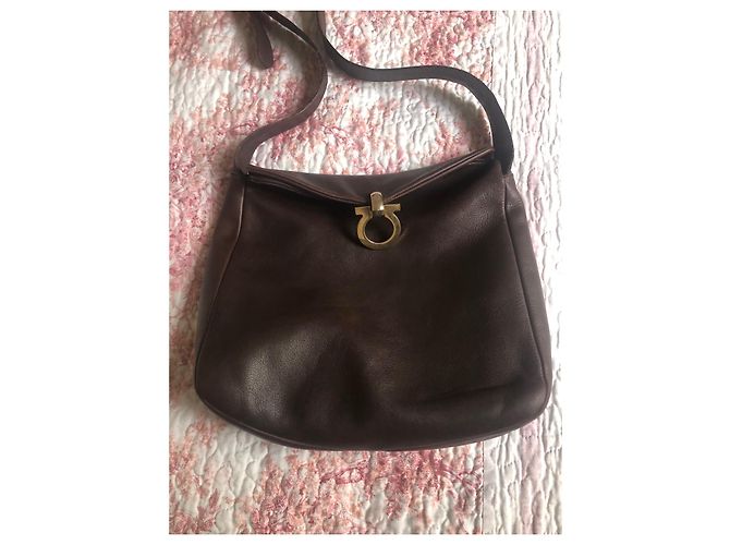 Sac à main Salvatore Ferragamo en cuir marron foncé - vue 5