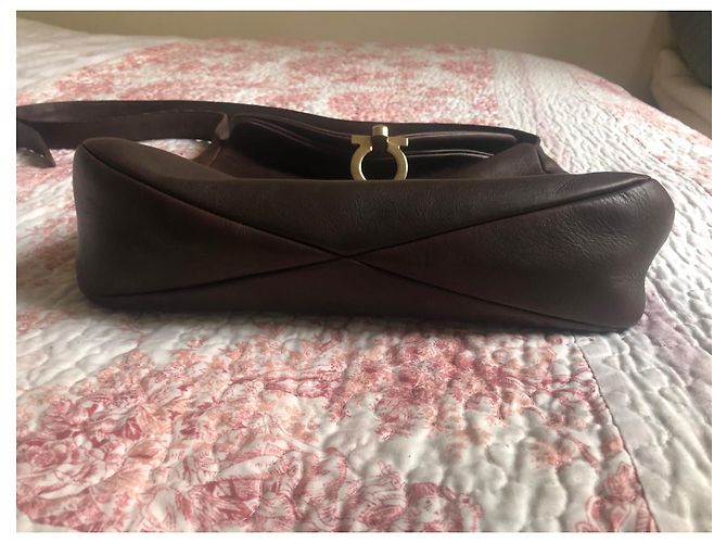 Sac à main Salvatore Ferragamo en cuir marron foncé - vue 7