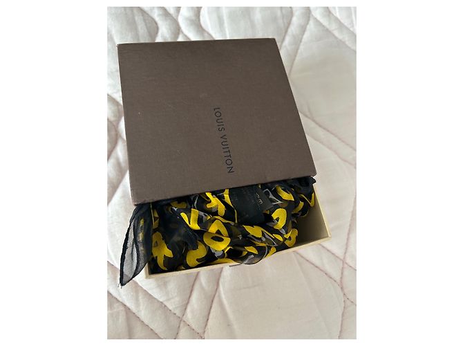 Louis Vuitton Seidenschal Schwarz - Ansicht 4