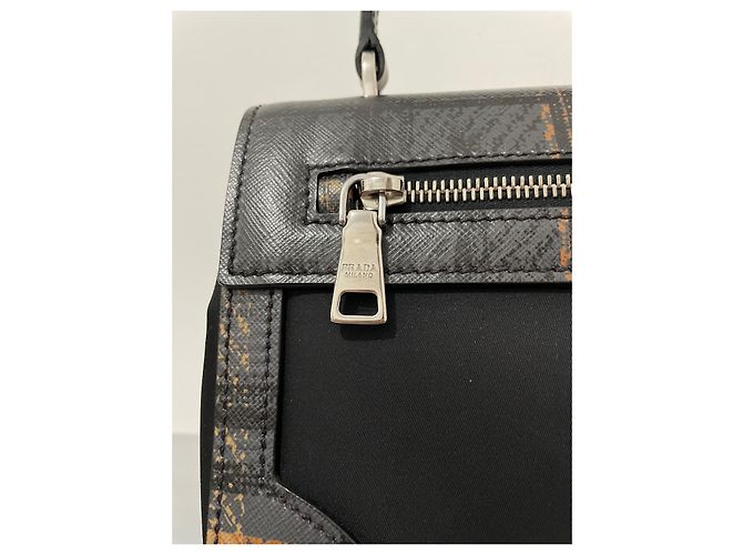 Borsa Prada in tessuto Saffiano nero - vista 7