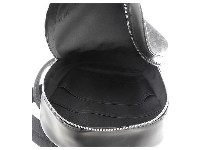 Louis Vuitton Damier Graphite Nemeth Josh Backpack in Very Good Condition Black - view 8