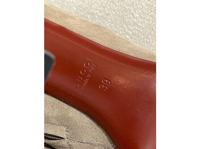 Stivaletti GUCCI T.EU 39 in camoscio Beige - vista 8