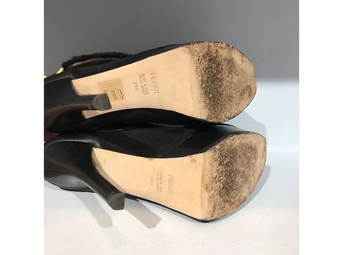 Botas FENDI T.EU 39.5 de ante Negro - vista 6