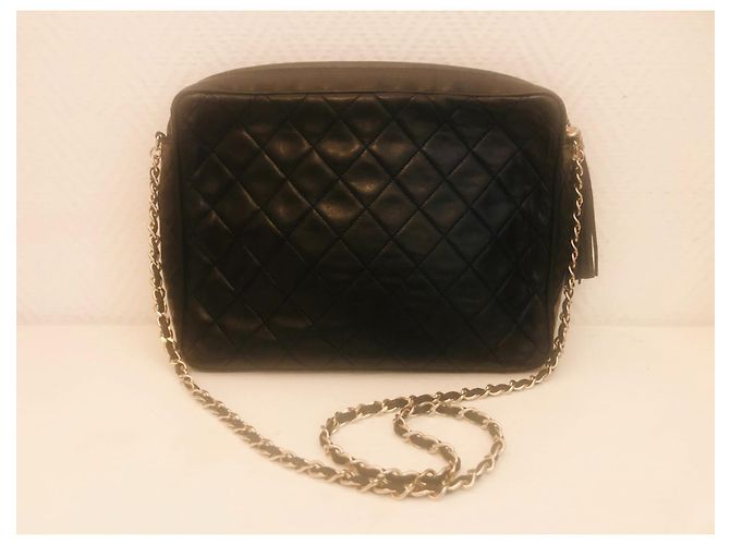 Borsa Chanel Camera GM in pelle nera Nero - vista 2