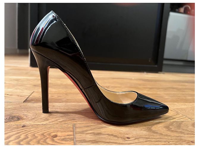 Christian Louboutin Black Leather Pumps 39 - view 7