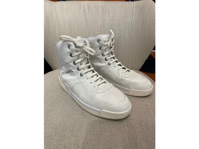 Zapatillas CHANEL T.EU 41 Cuero Blanco - vista 2