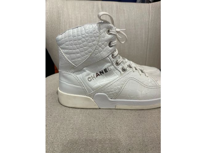 Zapatillas CHANEL T.EU 41 Cuero Blanco - vista 4