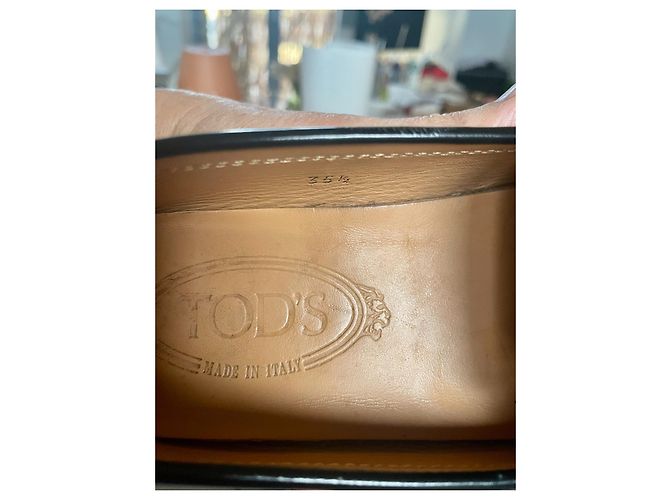 Mocassini Tod's in pelle nera Nero - vista 3