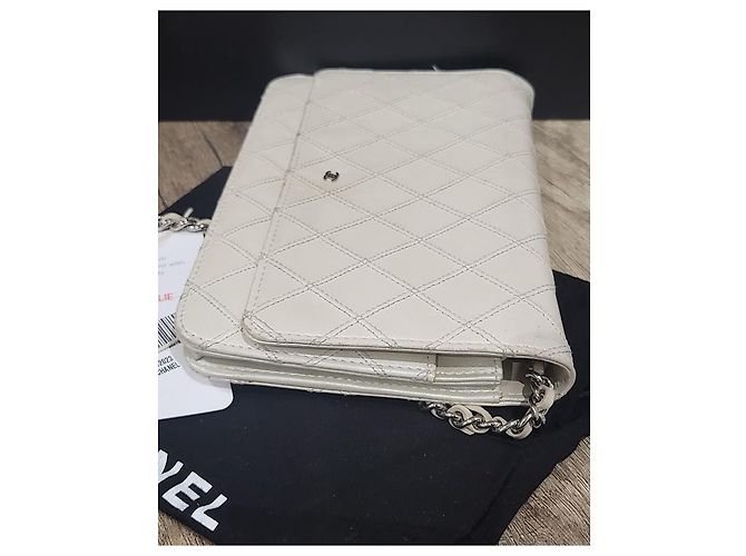 Wallet On Chain Chanel BILLETERA CON CADENA BLANCO BEIGE - vista 7