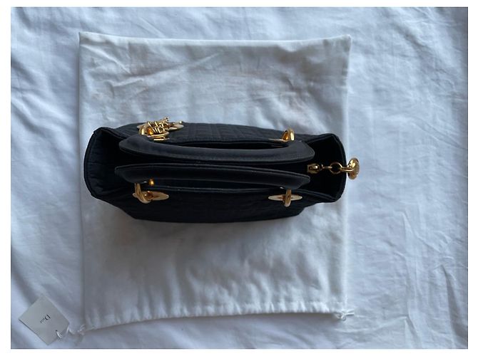 Tela média Lady Dior Preto Gold hardware - vista 5