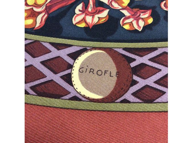 Hermès Hermes rosso / Sciarpa in twill di seta quadrata Hermes Multi Aux Pays des Epices grigio antracite Multicolore - vista 19