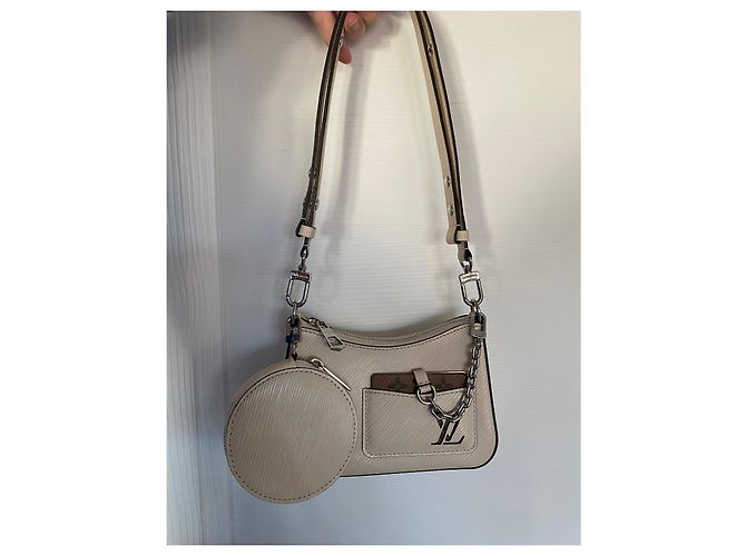 Borsa Louis Vuitton Marellini in pelle Epi quarzo bianco - vista 13