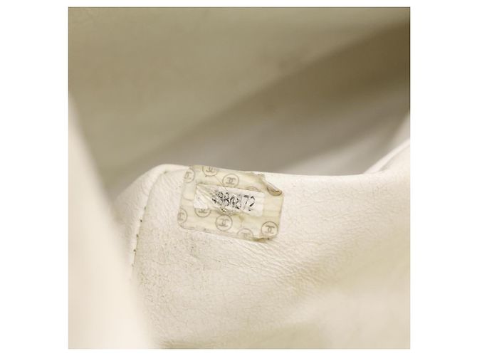 CHANEL Einkaufstasche Caviar Skin White CC Auth bs8320 Weiß - Ansicht 12