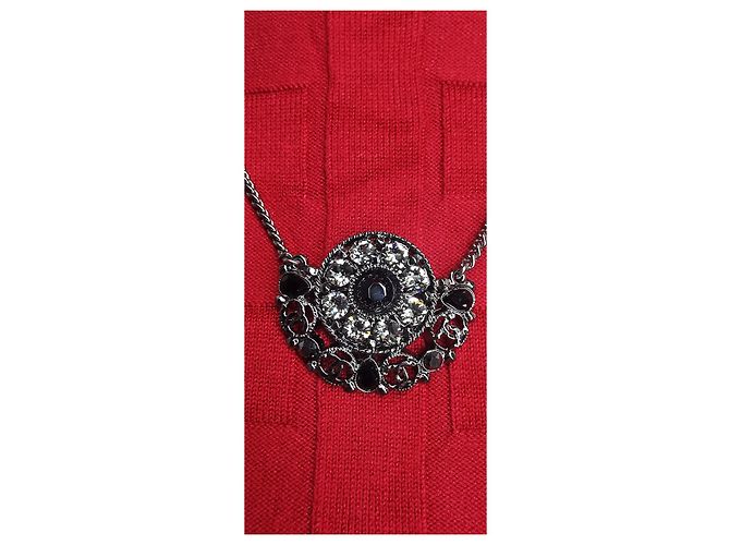 Collana Chanel Medaglione Cabochon Nera e Bianca Nero Argento Bianco Grigio - vista 6