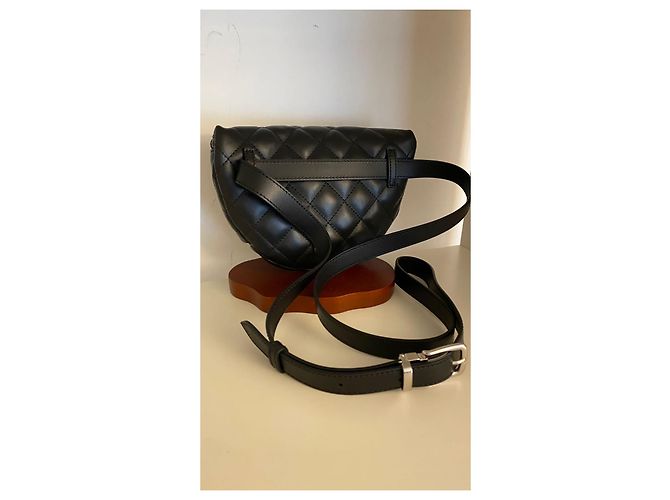Timeless Esclusivo marsupio Chanel Uniforme Nero - vista 7