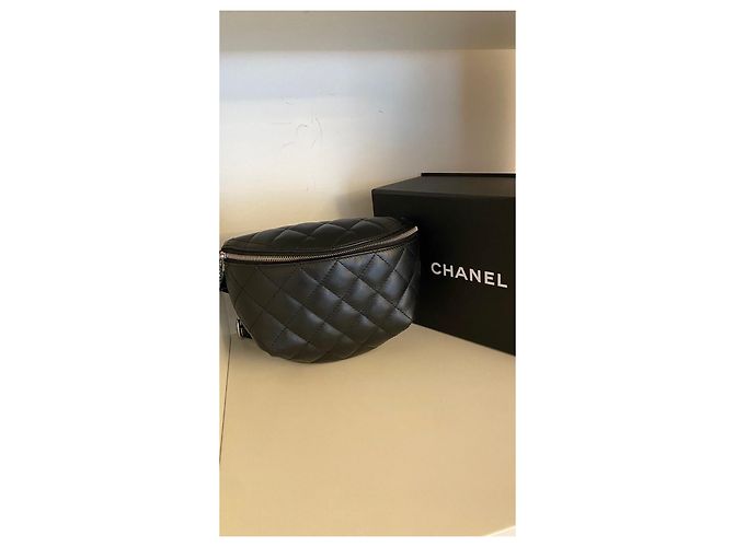 Timeless Esclusivo marsupio Chanel Uniforme Nero - vista 9