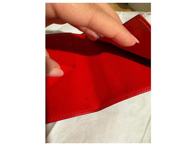 Organizer Edición limitada de Louis Vuitton 2018 Titular del pasaporte de Navidad Roja - vista 10