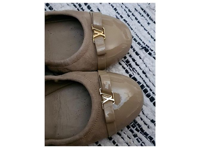 bailarina louis vuitton Beige Camello - vista 3