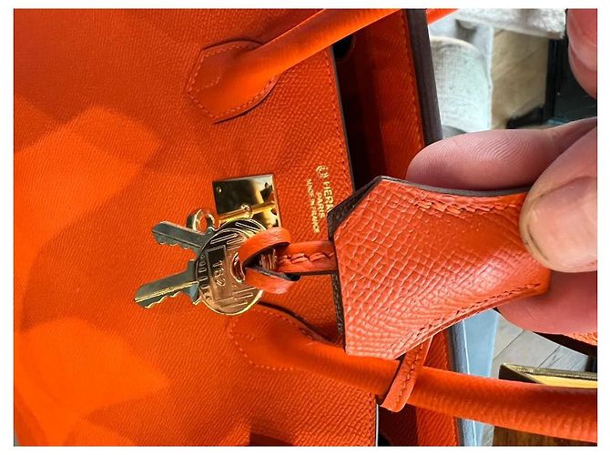 Borsa Hermès Birkin 35 arancione in pelle - vista 9