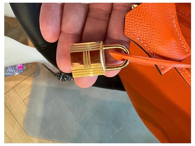 Borsa Hermès Birkin 35 arancione in pelle - vista 11
