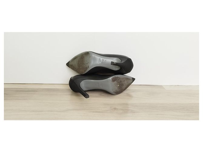Fendi Black Leather Heels - view 10