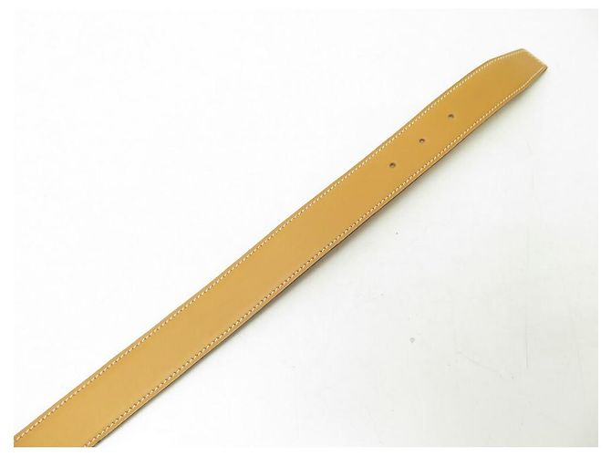 Hermès SELTENE HERMES-GÜRTELGRÖSSE 70 GOLDENER LEDERGÜRTEL MIT VIBRATO-LEDERSCHNALLE Kamel - Ansicht 4