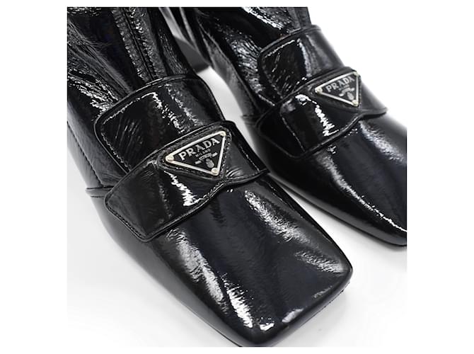 Botines Prada de charol negro - vista 3
